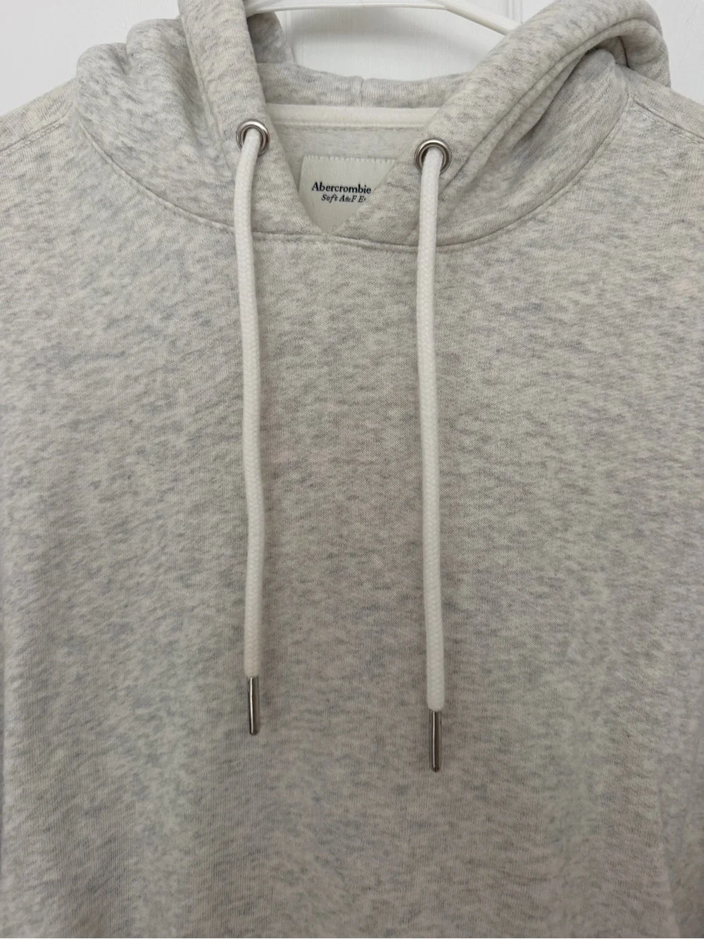 Abercrombie & Fitch soft grey